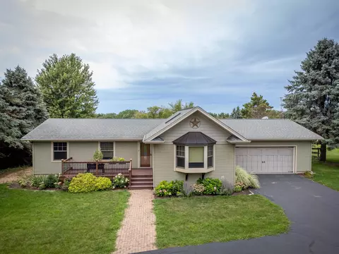 28-70 Lake Carroll Blvd, Lanark, IL 61046