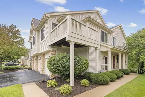 6201 Commonwealth Dr #20, Loves Park, IL 61111