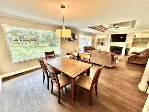 7221 Kinnikinnick Dr, Roscoe, IL 61073 photo 16