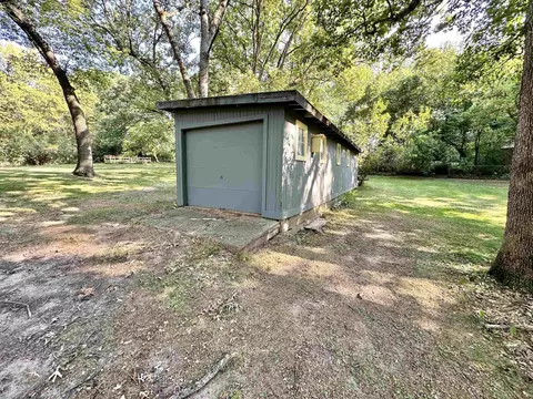 7221 Kinnikinnick Dr, Roscoe, IL 61073 photo 8