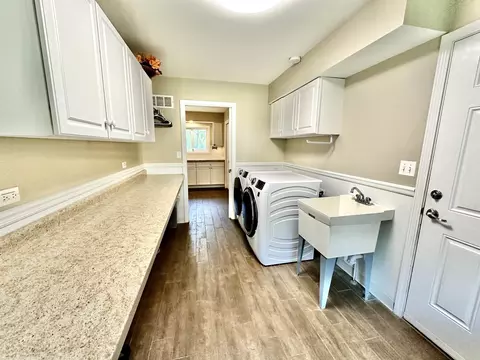 7221 Kinnikinnick Dr, Roscoe, IL 61073 photo 21