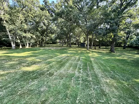 7221 Kinnikinnick Dr, Roscoe, IL 61073 photo 6
