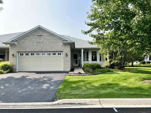 256 Muir Dr, Loves Park, IL 61111
