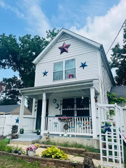 1721 Green St, Rockford, IL 61102