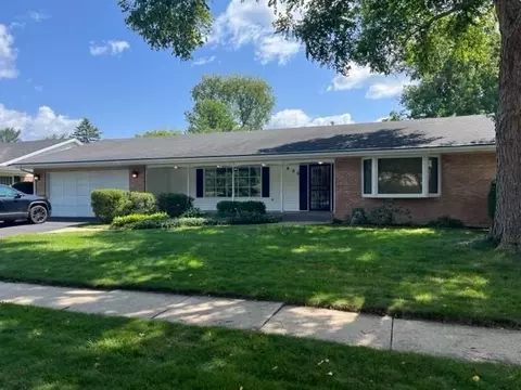 905 Woodlane Ave, Rockford, IL 61107