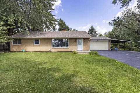 6016 Charles St, Rockford, IL 61108