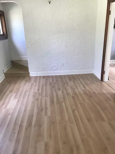 10915 Main St, Roscoe, IL 61073 photo 9