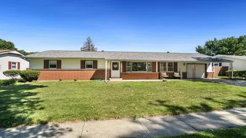 2428 Devon Ave, Loves Park, IL 61111