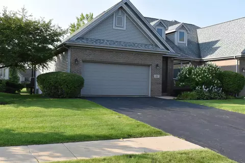 257 Muir Dr, Loves Park, IL 61111