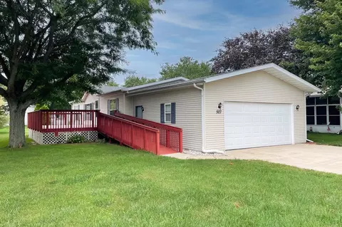 507 E Wood Ln, Belvidere, IL 61008