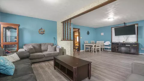 1105 S 3rd St, Oregon, IL 61061 photo 7