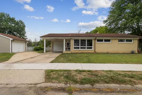 1212 Jonathan Ave, Rockford, IL 61103
