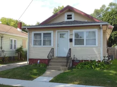2321 8th St, Rockford, IL 61104