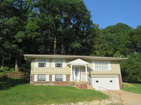 530 Franklin St, Galena, IL 61036