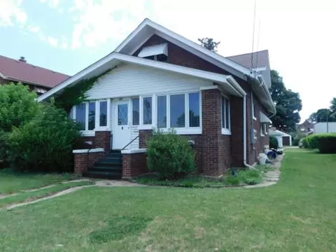 1522 11th St, Rockford, IL 61104