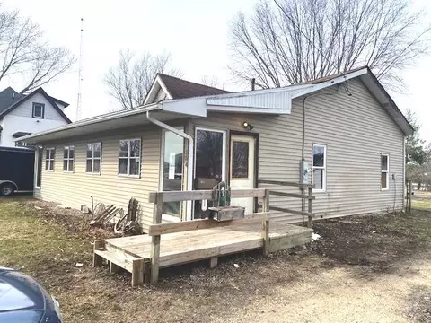 204 W 2nd St, Leaf River, IL 61047 photo 13