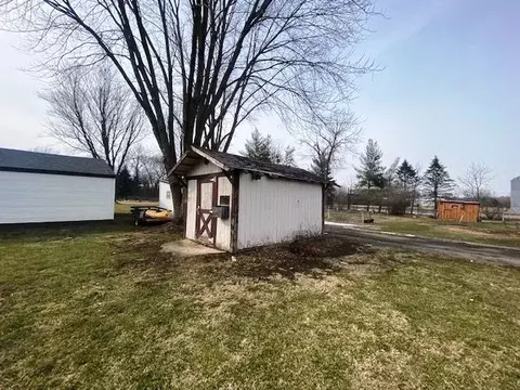 204 W 2nd St, Leaf River, IL 61047 photo 16