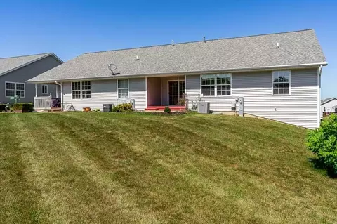 614 Park View St, Pecatonica, IL 61063 photo 32