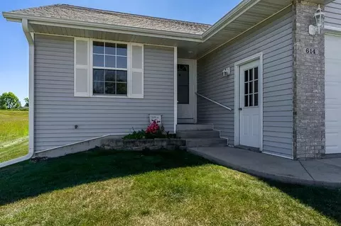 614 Park View St, Pecatonica, IL 61063 photo 3