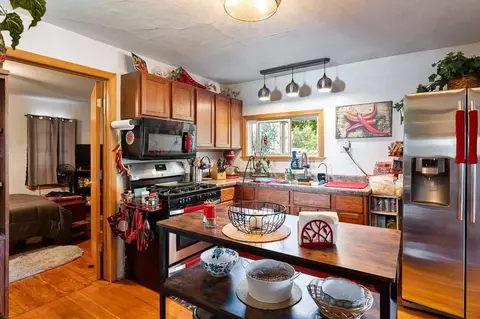 622 Jackson St, Pecatonica, IL 61063 photo 8