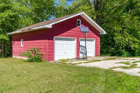 908 Washington St, Pecatonica, IL 61063 photo 25