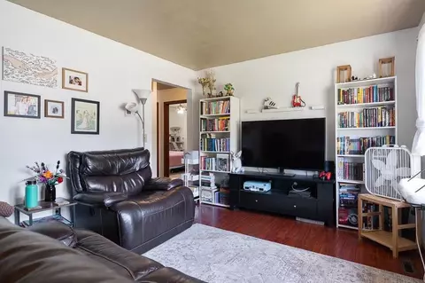 908 Washington St, Pecatonica, IL 61063 photo 6