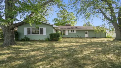 823 E Lilac Rd, Beloit, WI 53511 photo 28