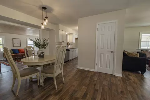 4701 Mohawk Rd, Rockford, IL 61107 photo 7