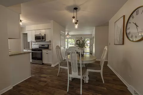 4701 Mohawk Rd, Rockford, IL 61107 photo 11