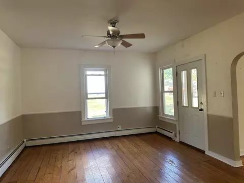 305 E Rapp, Mount Carroll, IL 61053 photo 8
