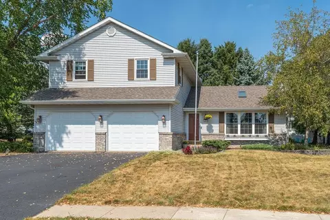 209 Morning Star Ct, Stillman Valley, IL 61084