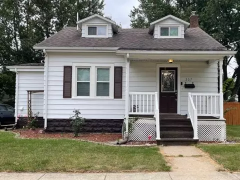 207 E Main St, Mount Morris, IL 61054