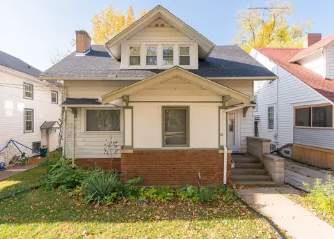 710 John St, Rockford, IL 61103