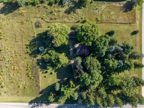 15480 Kelley Rd, Pecatonica, IL 61063 photo 3