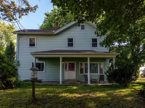 15480 Kelley Rd, Pecatonica, IL 61063 photo 2