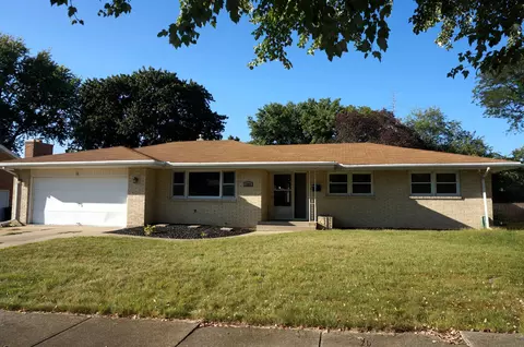 1905 Wedel Ave, Rockford, IL 61103