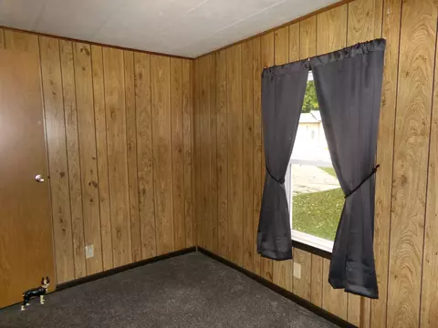 102 Ridgeview Ct, Freeport, IL 61032 photo 14