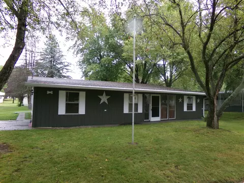 102 Ridgeview Ct, Freeport, IL 61032 photo 32