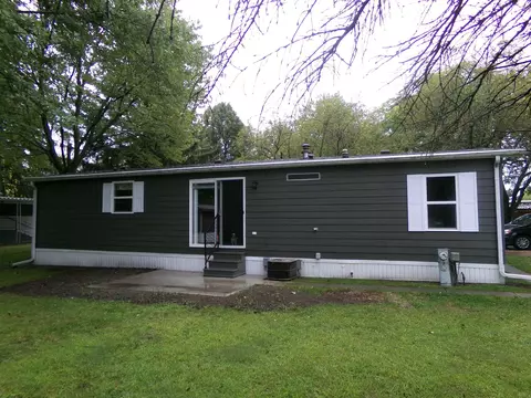 102 Ridgeview Ct, Freeport, IL 61032 photo 29