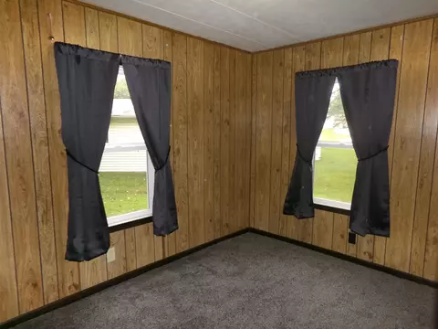 102 Ridgeview Ct, Freeport, IL 61032 photo 13