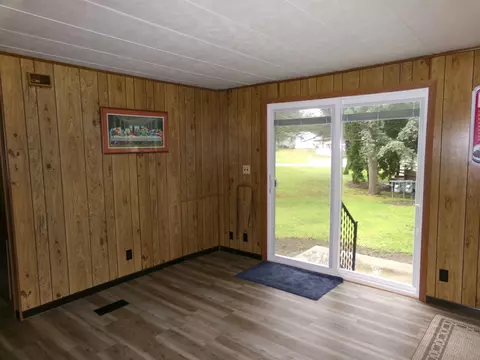102 Ridgeview Ct, Freeport, IL 61032 photo 21