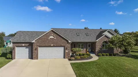 6214 Dorothy Ln, Roscoe, IL 61073