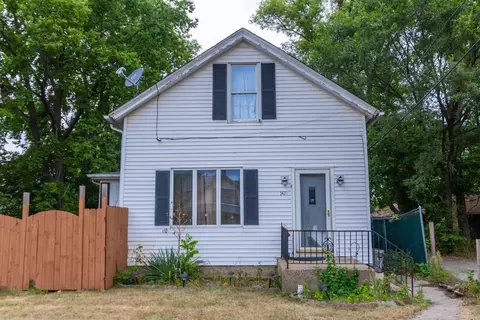 1420 15th Ave, Rockford, IL 61104