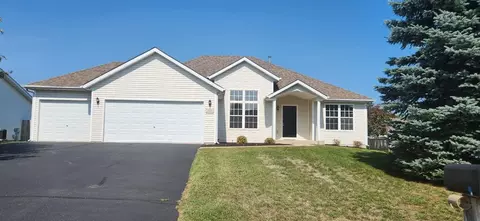 11219 Meadowsweet Ln, Roscoe, IL 61073