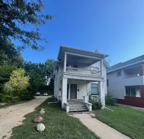 1143 N Main St, Rockford, IL 61103