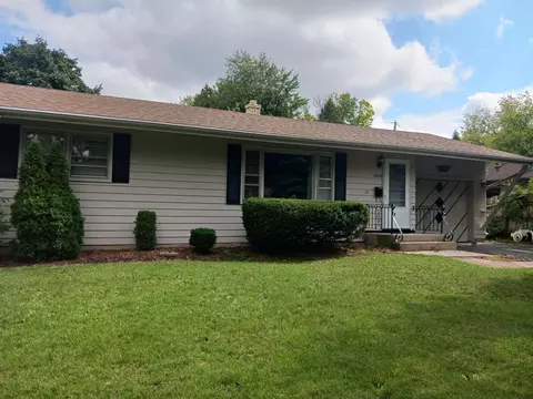 2504 Montana Ave, Rockford, IL 61108