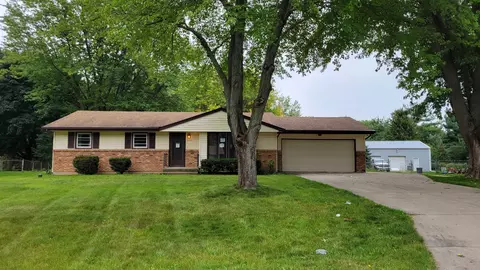 2240 Wessman Pkwy, Cherry Valley, IL 61016