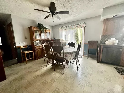 5156 Riverview Cir, Thomson, IL 61285 photo 8