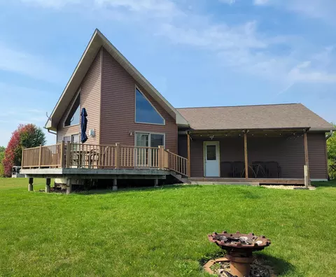 13 A122 Powder Horne Ln, Apple River, IL 61001