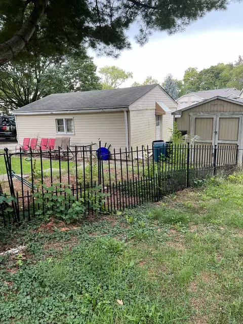 4536 Erickson, Rockford, IL 61108